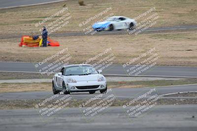 media/Jan-29-2022-Club Racer Events (Sat) [[89642a2e05]]/4-green/extra random shots (session 2)/